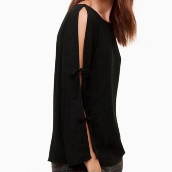 Wilfred‎ Aritzia long sleeve Cold Shoulder Top black - Picture 2 of 8